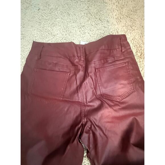 NWT Faux‎ Leather Burgundy pants size 14/16 - Picture 3 of 9